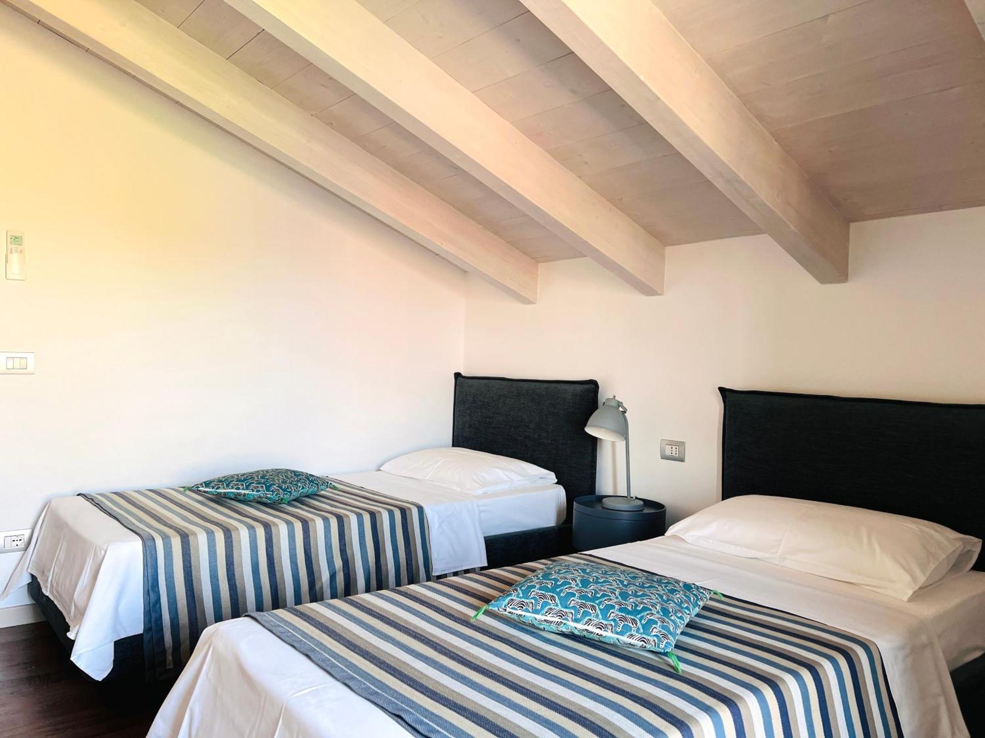 Casa Di Alex | Sirmione Leilighet Eksteriør bilde