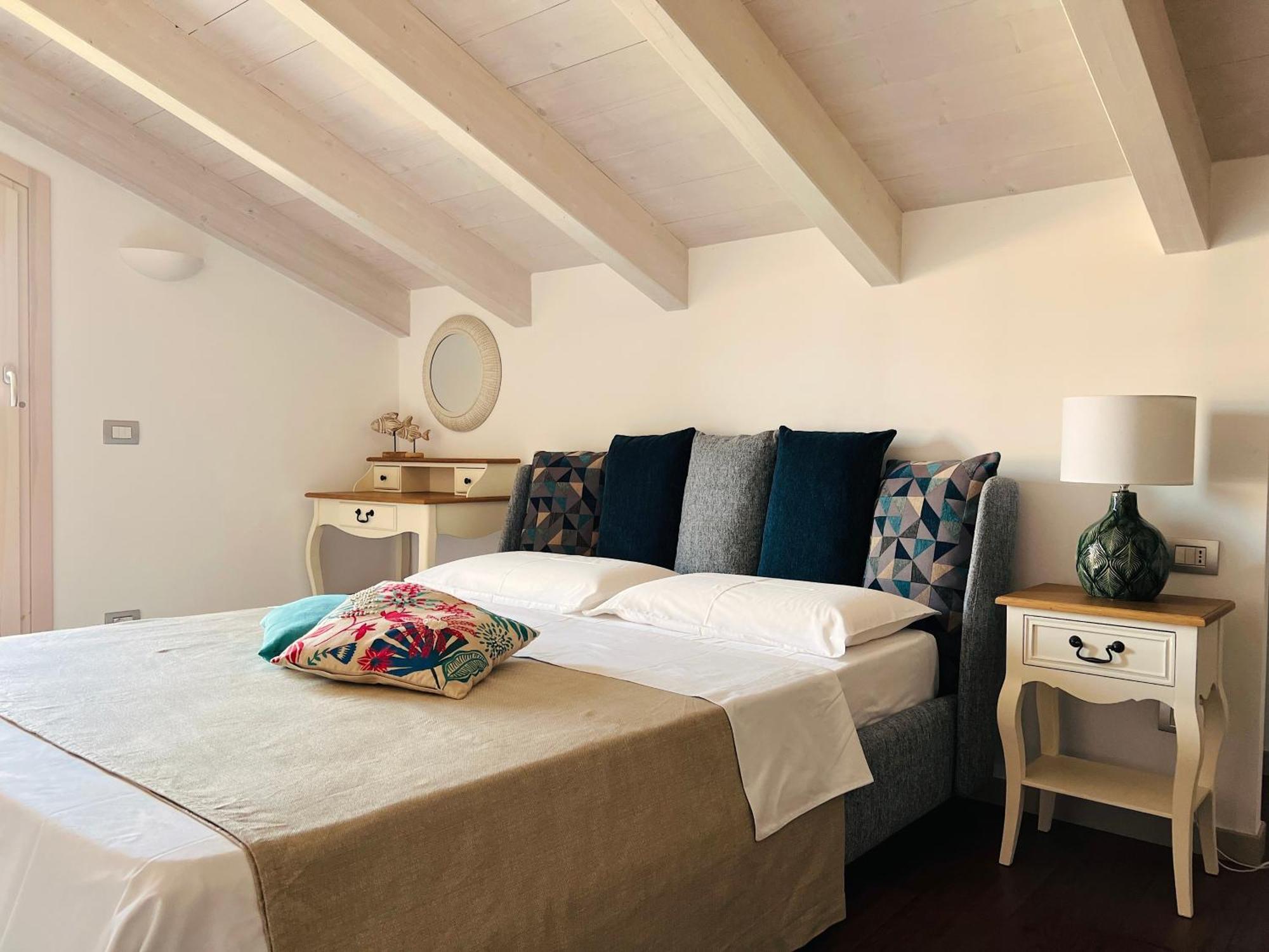 Casa Di Alex | Sirmione Leilighet Eksteriør bilde