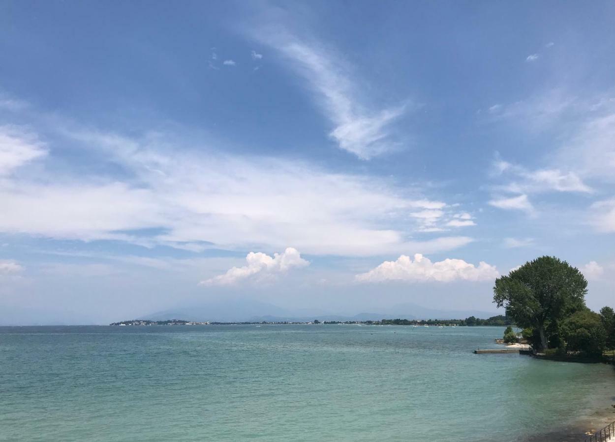 Casa Di Alex | Sirmione Leilighet Eksteriør bilde