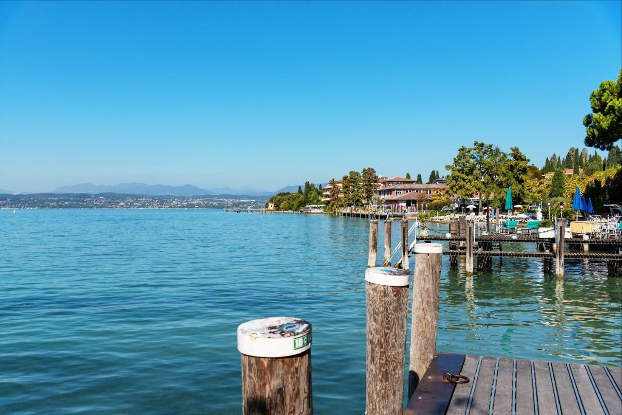 Casa Di Alex | Sirmione Leilighet Eksteriør bilde