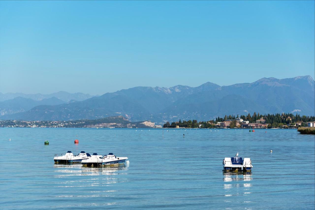 Casa Di Alex | Sirmione Leilighet Eksteriør bilde